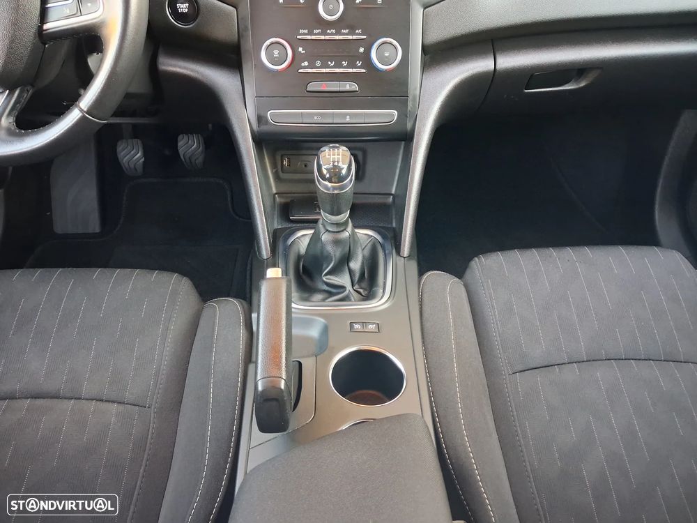 Renault Mégane Sport Tourer 1.5 Blue dCi Limited - 19