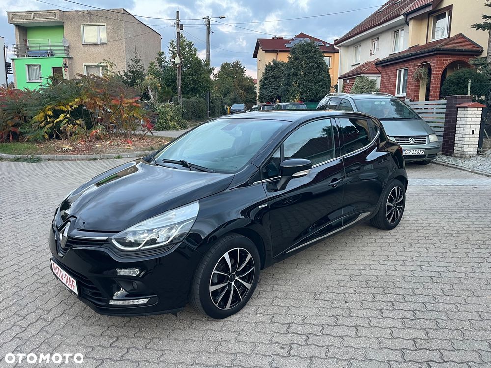 Renault Clio - 12