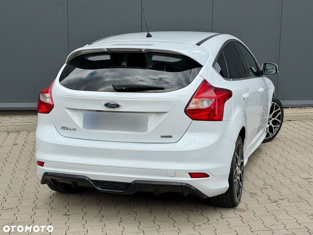 Ford Focus 1.0 EcoBoost ST-Line ASS - 6