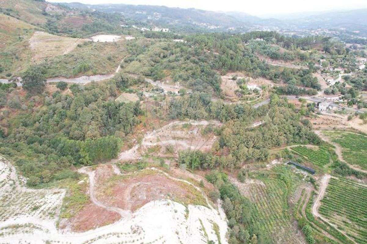 Moradia T2 para venda - Grande imagem: 2/6