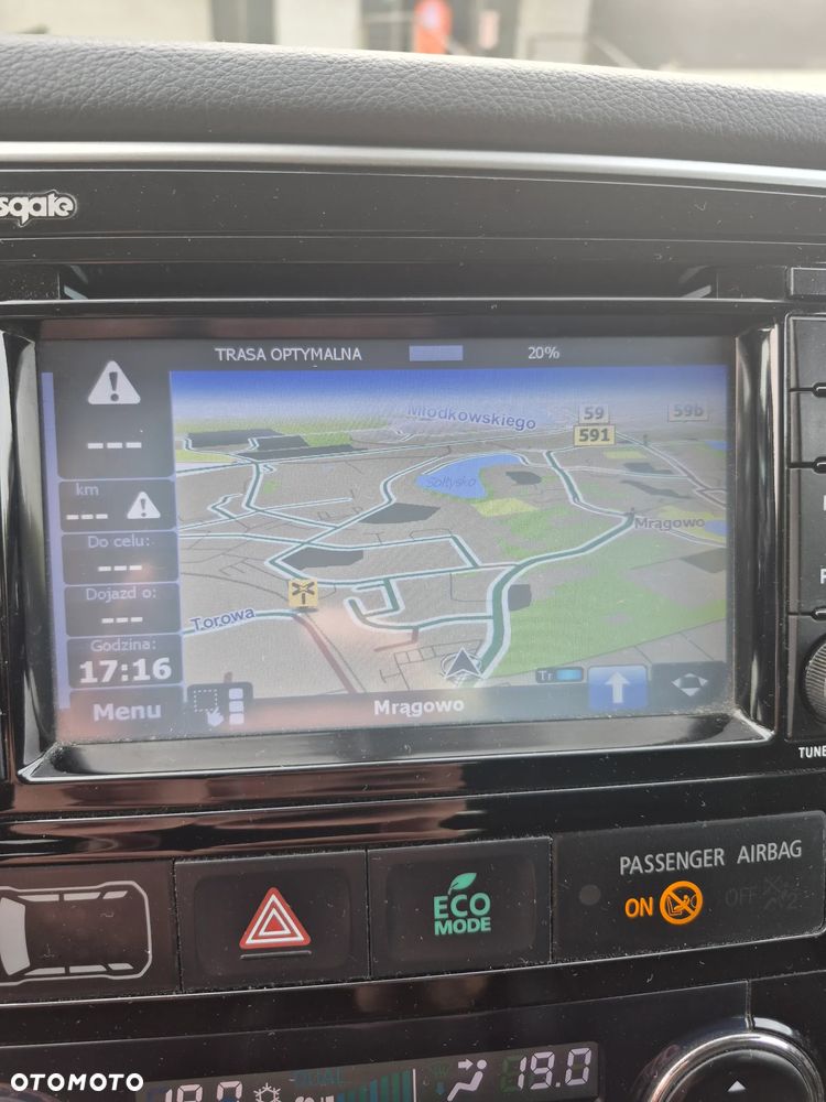 Mitsubishi Outlander 2.2 DID Intense + - 14