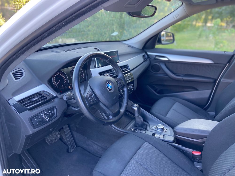 BMW X1 xDrive25e Sport Line - 8