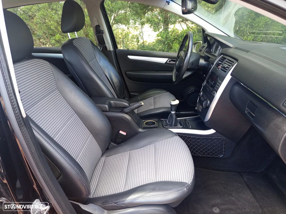 Mercedes-Benz B 180 CDI - 25