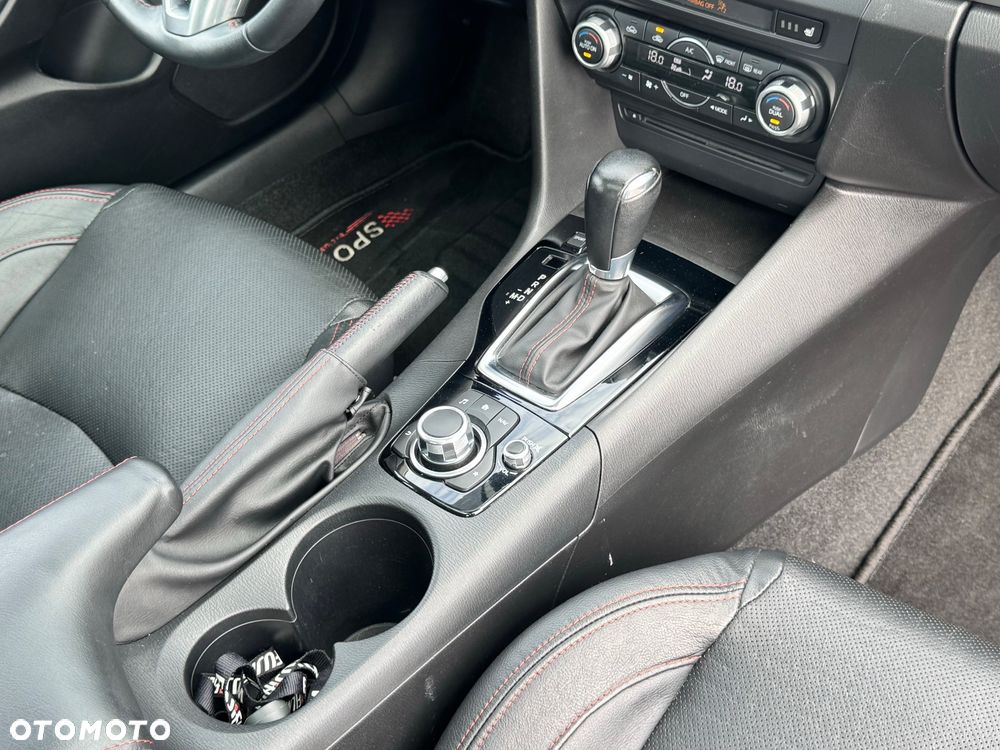 Mazda 3 - 25
