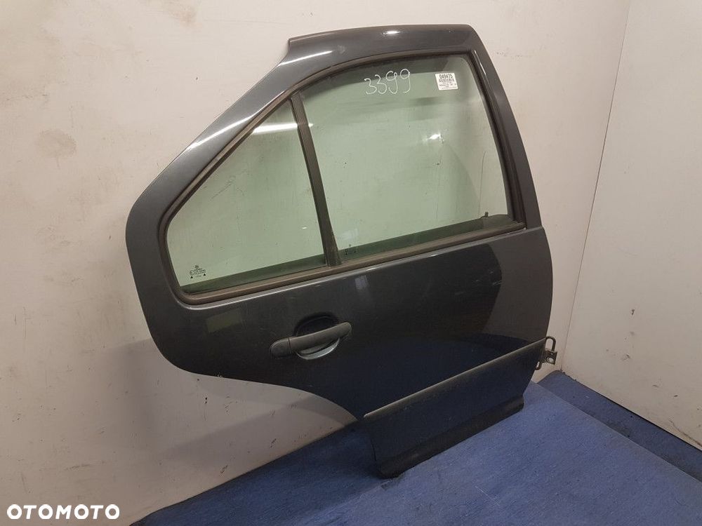 VOLKSWAGEN BORA DRZWI TYŁ PRAWE - 4