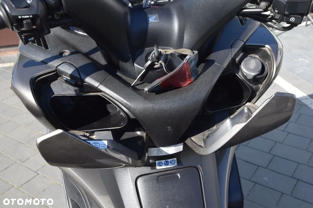 Honda Silver Wing - 13