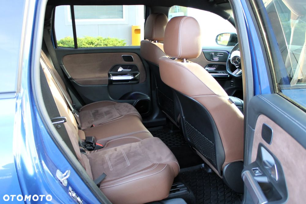 Mercedes-Benz GLB 220 mHEV 4-Matic AMG Line 8G-DCT - 16