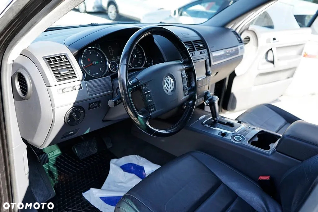 Volkswagen Touareg 2.5 R5 TDI DPF Tiptr - 10