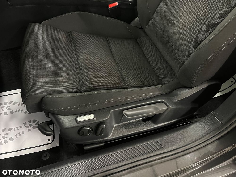 Volkswagen Passat 2.0 TDI BMT Highline - 17
