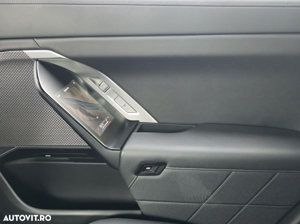 BMW Seria 7 750e xDrive AT PHEV - 17