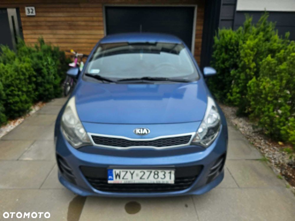 Kia Rio - 2