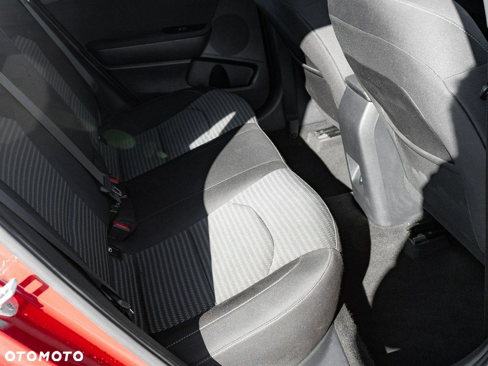 Kia Ceed 1.5 T-GDI M DCT - 27
