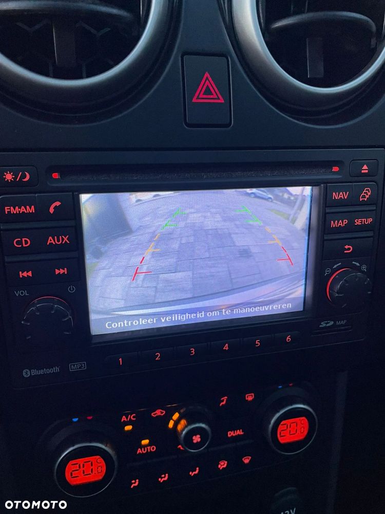 Nissan Qashqai 2.0 Tekna Premium - 25