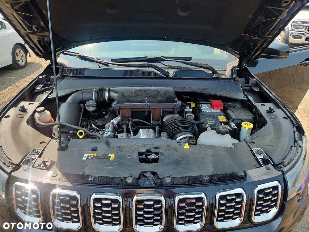Jeep Compass - 11