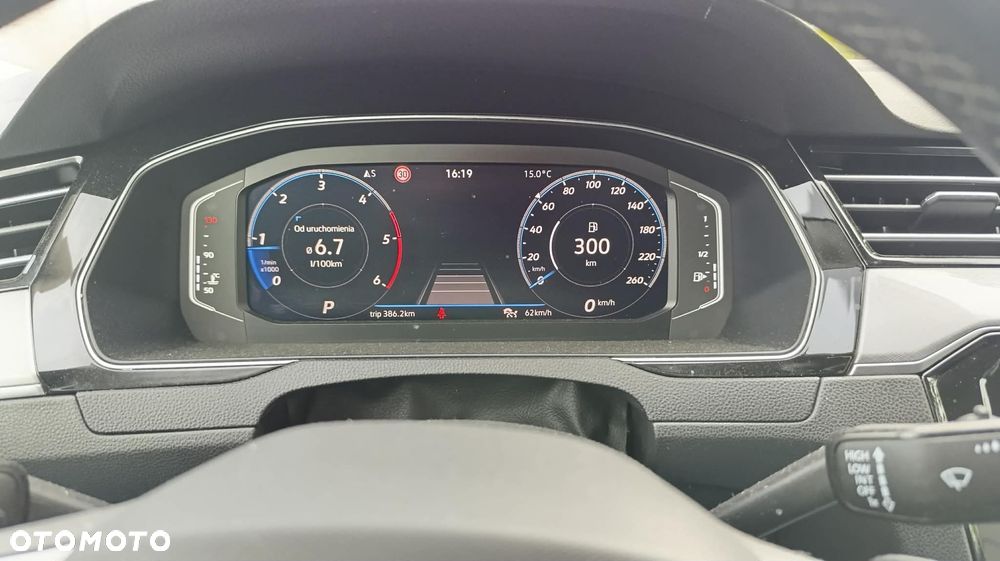 Volkswagen Passat 2.0 TDI EVO Business DSG - 9