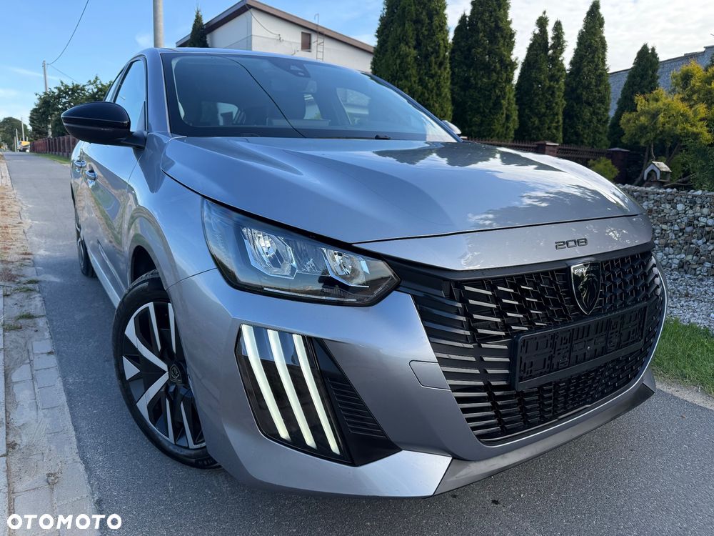 Peugeot 208 PureTech 100 Business - 3