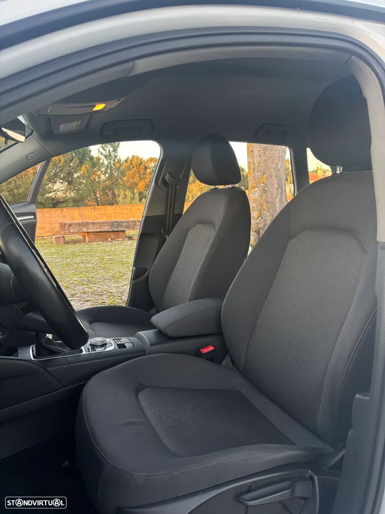 Audi A3 Sportback 1.6 TDI Advance Ultra - 11