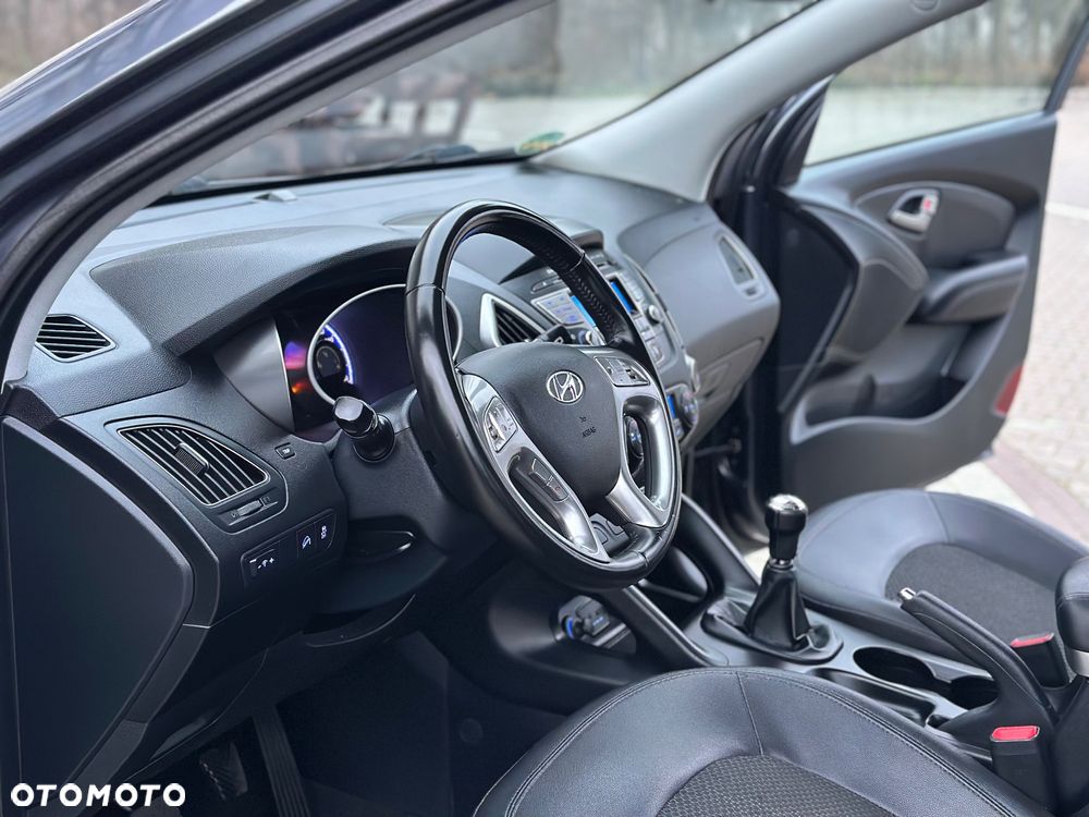 Hyundai ix35 - 22
