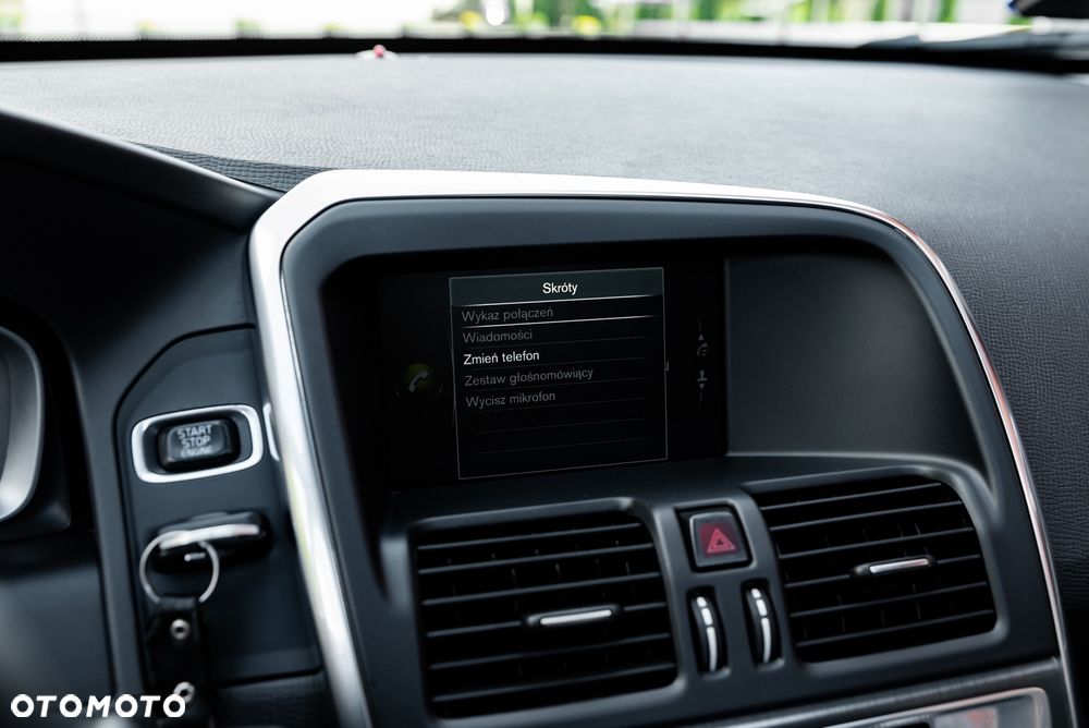 Volvo XC 60 D3 Drive-E Momentum - 35