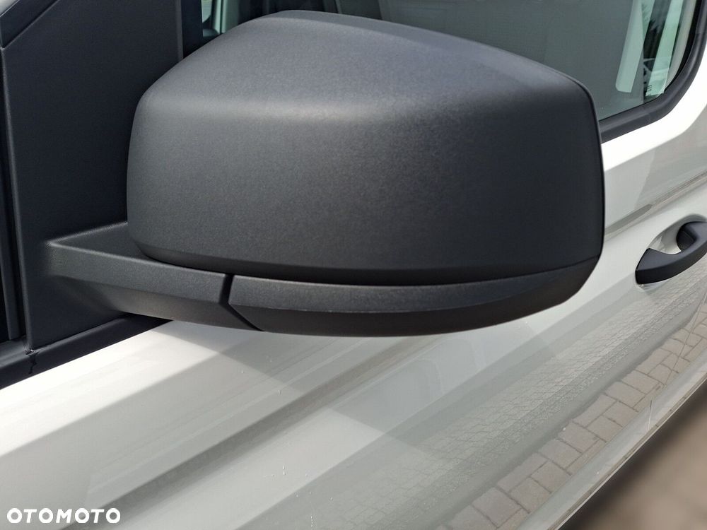 Volkswagen Caddy Cargo - 12