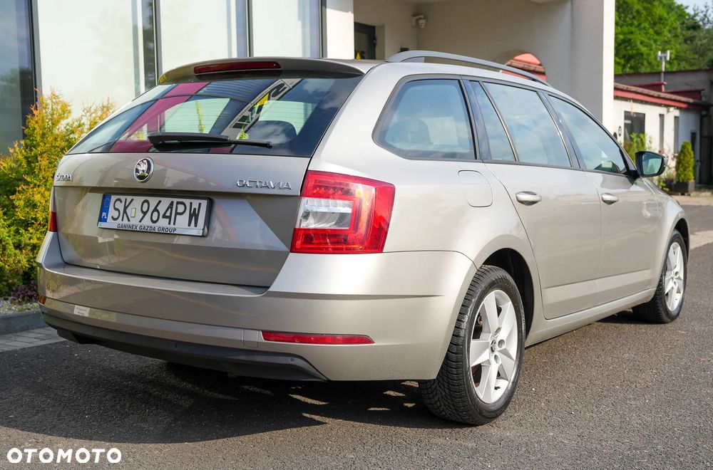 Skoda Octavia 1.5 TSI GPF ACT Ambition - 4