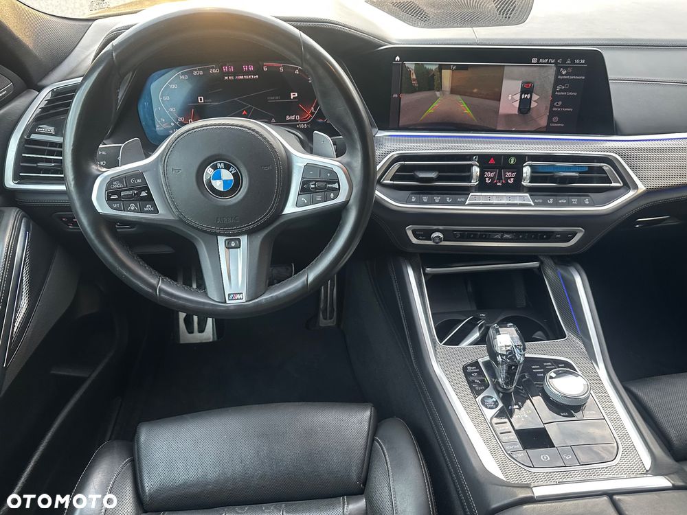BMW X6M - 14