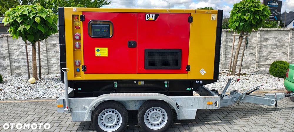Caterpillar DE88E3 - 3