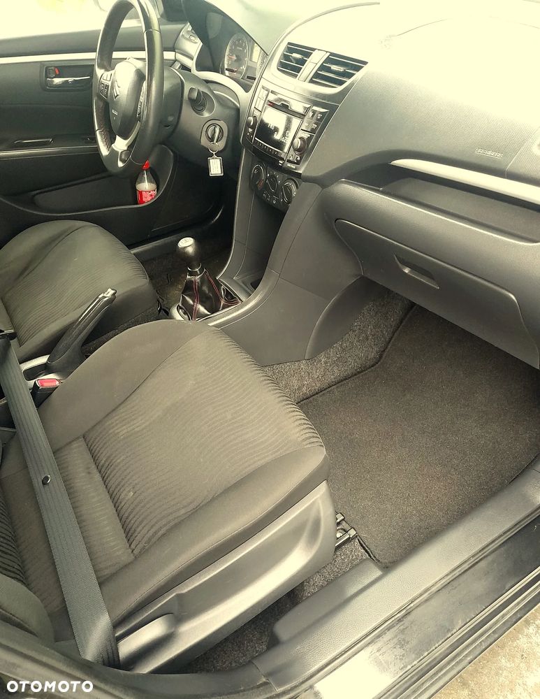 Suzuki Swift 1.2 X-TRA - 23