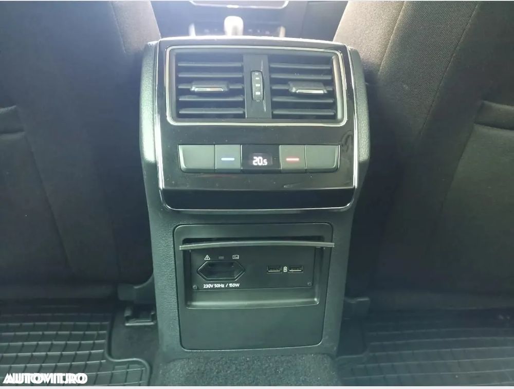 Skoda Superb Combi 2.0 TDI DSG Active - 15