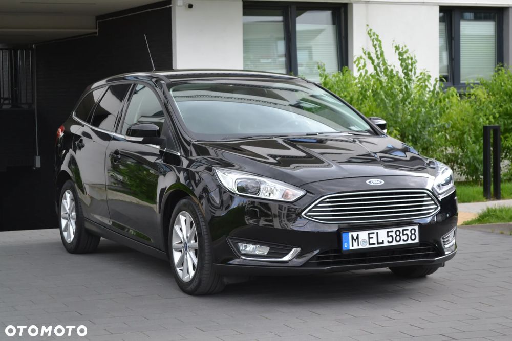 Ford Focus SW 1.0 EcoBoost Titanium - 10