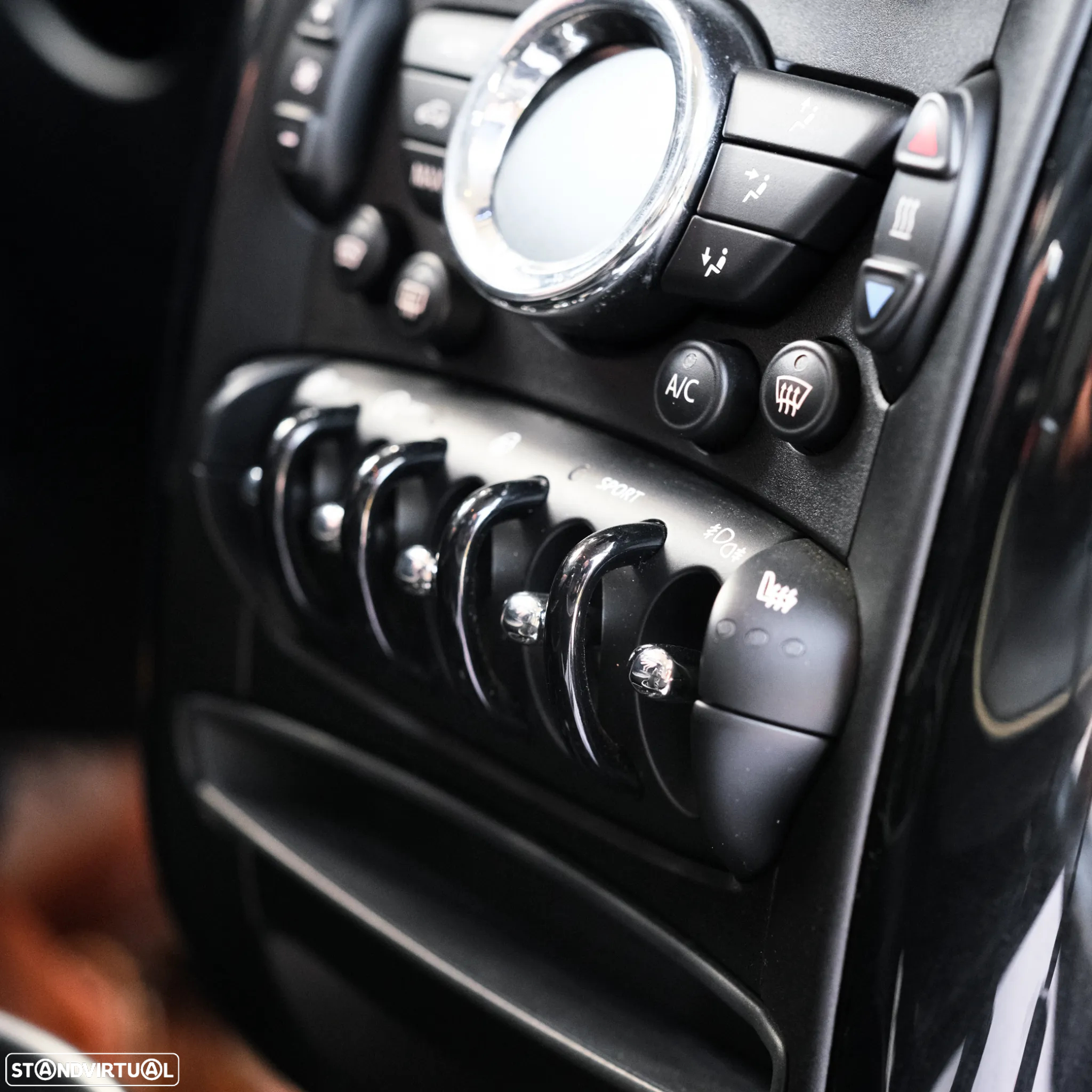 MINI Countryman Cooper D Park Lane Chili - 18