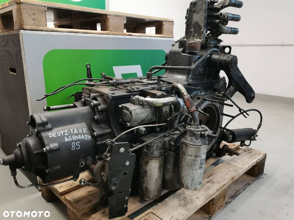 TUZ Deutz-fahr Agrofarm 85 - 12
