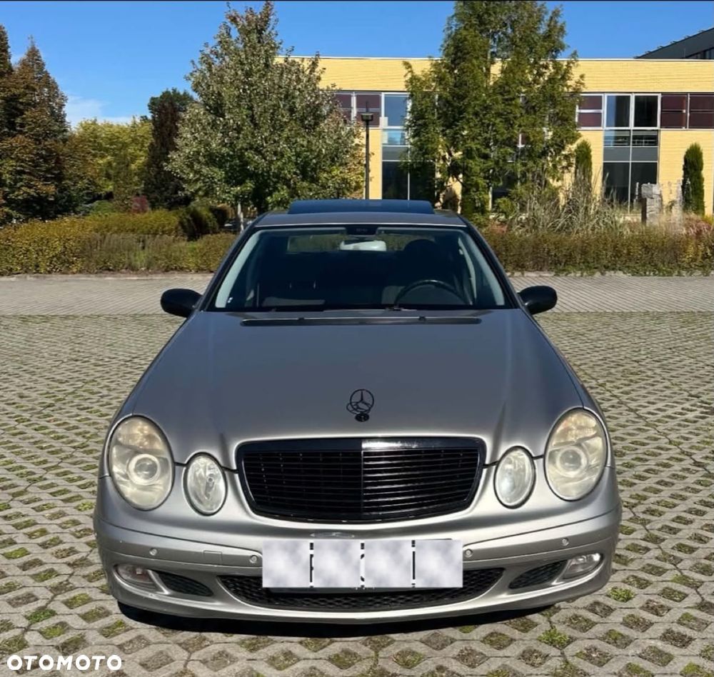 Mercedes-Benz Klasa E - 2