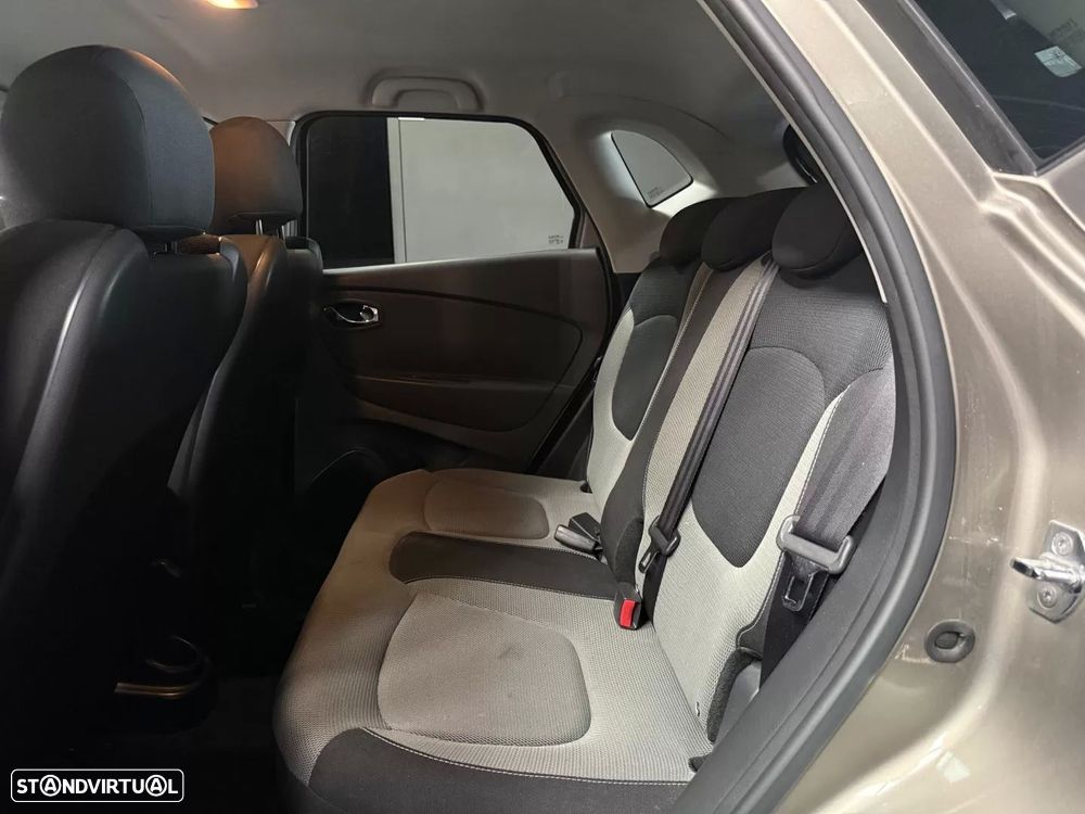 Renault Captur 0.9 TCE Sport - 17