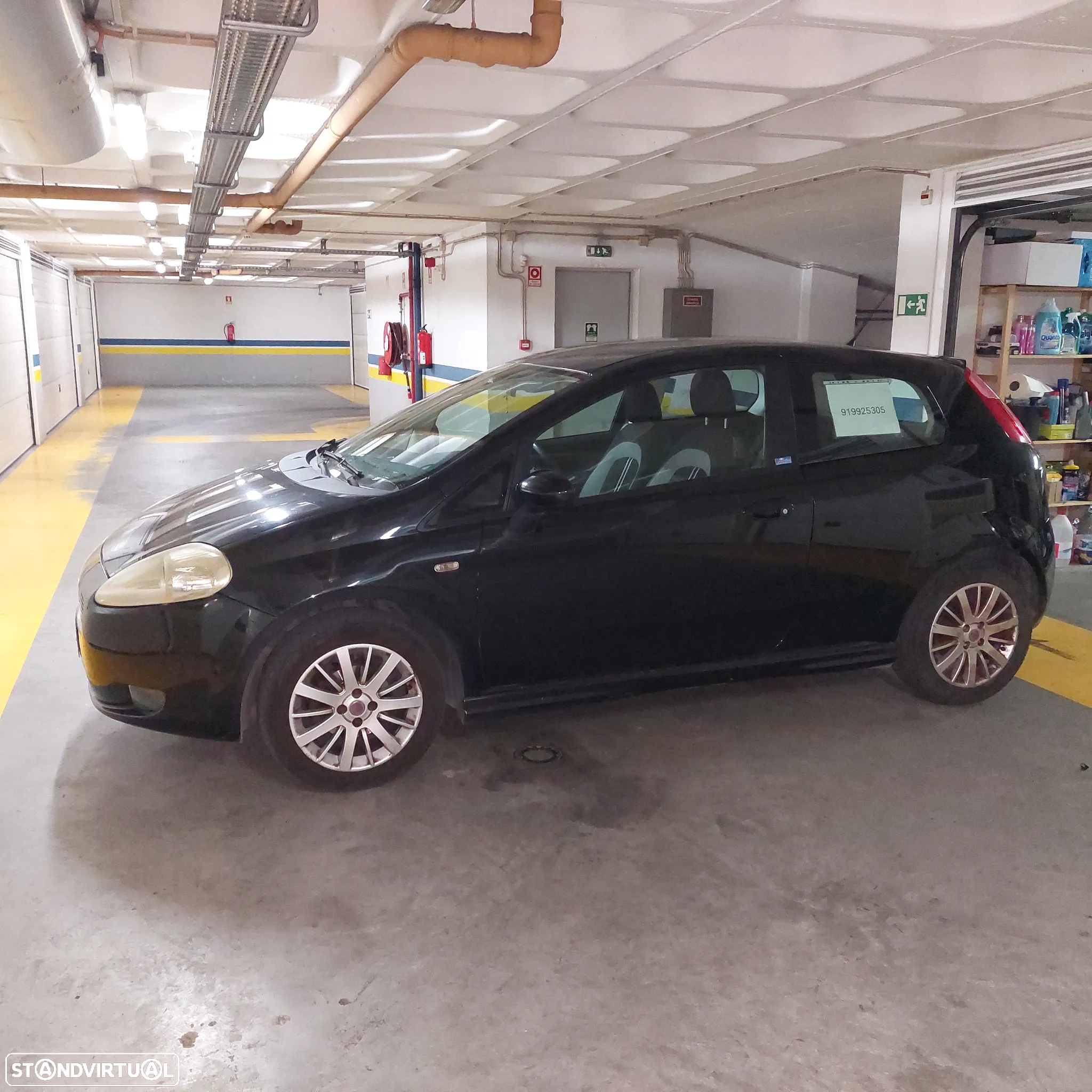Fiat Grande Punto 1.2 Redbull Blue Elements - 3
