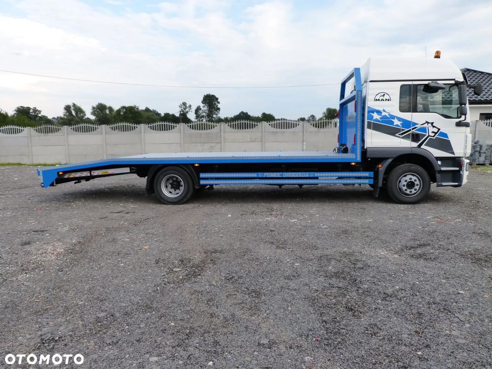 MAN TGM 15.290 POMOC DROGOWA AUTOLAWETA SPECJALNY EURO 5 DMC 15.500 KG ŁADOWNOŚĆ 9.000 KG XENON - 3