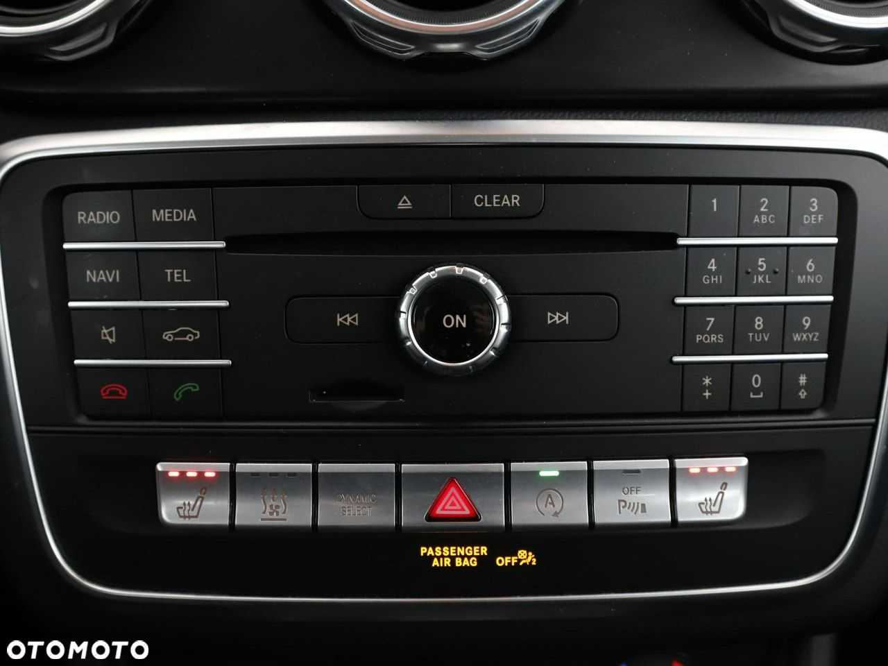 Mercedes-Benz GLA 200 Urban - 26