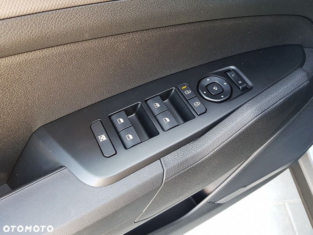 Kia Sportage 1.6 T-GDI Smart 2WD - 11