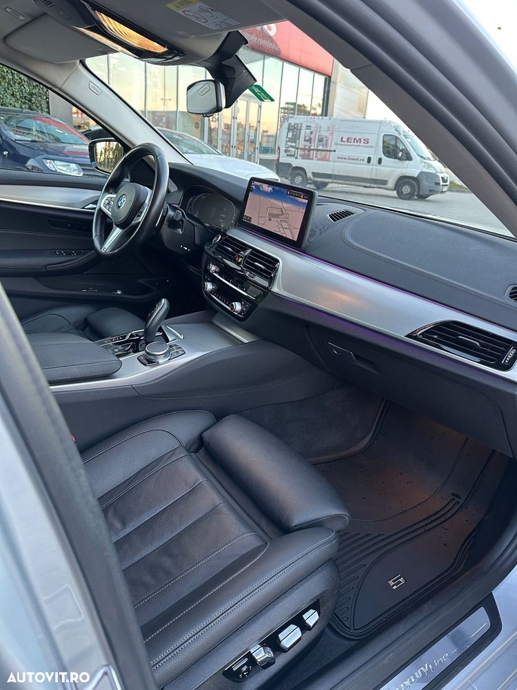 BMW Seria 5 530e Touring Aut. Luxury Line - 23
