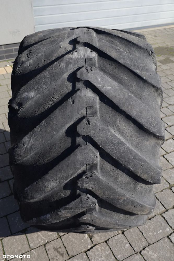 Koła R22.5 Nokian 600/50- 22.5 do koparki opony balony 20 płótna - 18