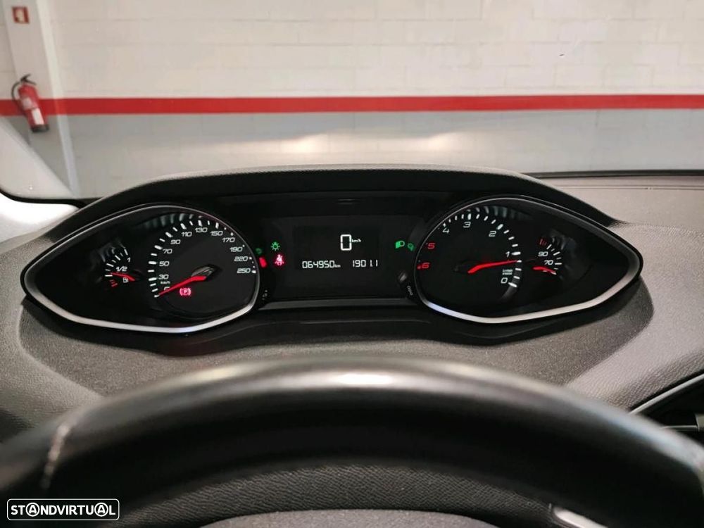 Peugeot 308 1.5 BlueHDi Business Line - 3