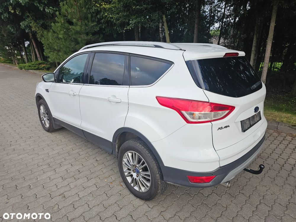 Ford Kuga - 4