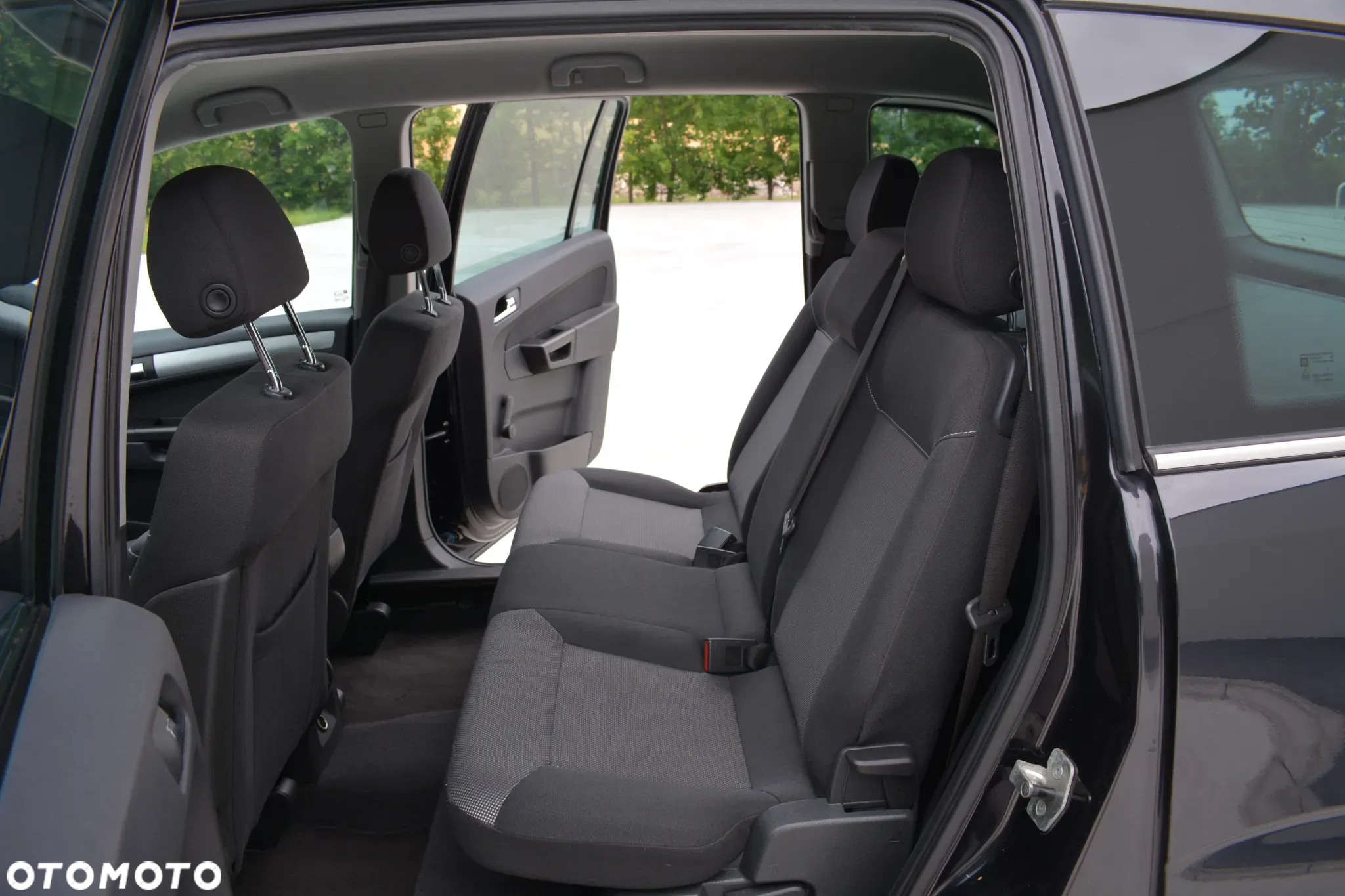 Opel Zafira 1.6 ECOFLEX Family - 21