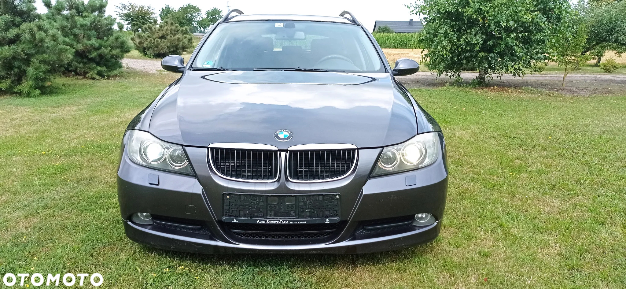 BMW Seria 3 320d DPF Touring - 2