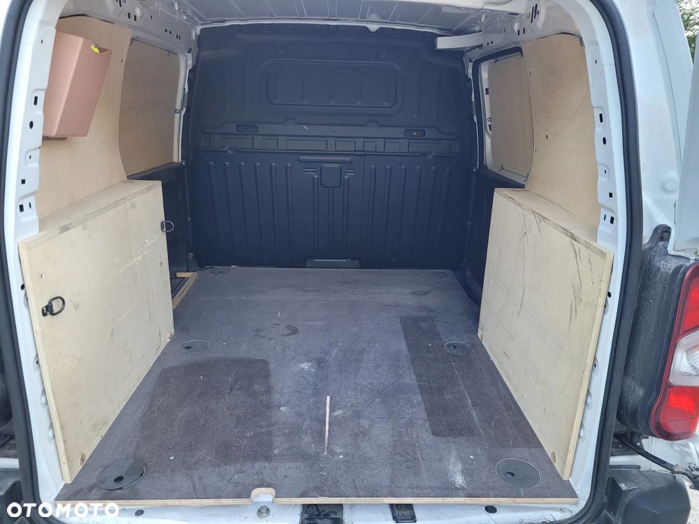 Opel Combo - 22