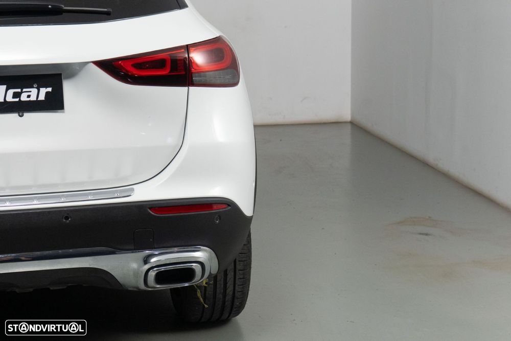 Mercedes-Benz GLA 250 e - 18