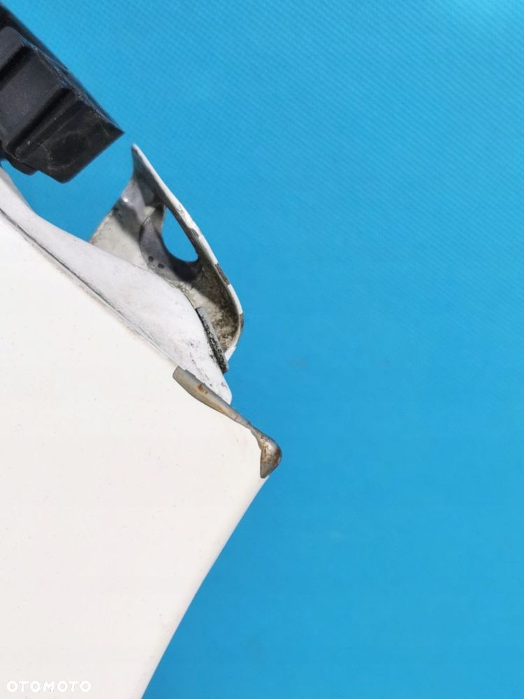 Hyundai I20 I 20 PB Lift błotnik przód przedni prawy ślizg PHW - 6