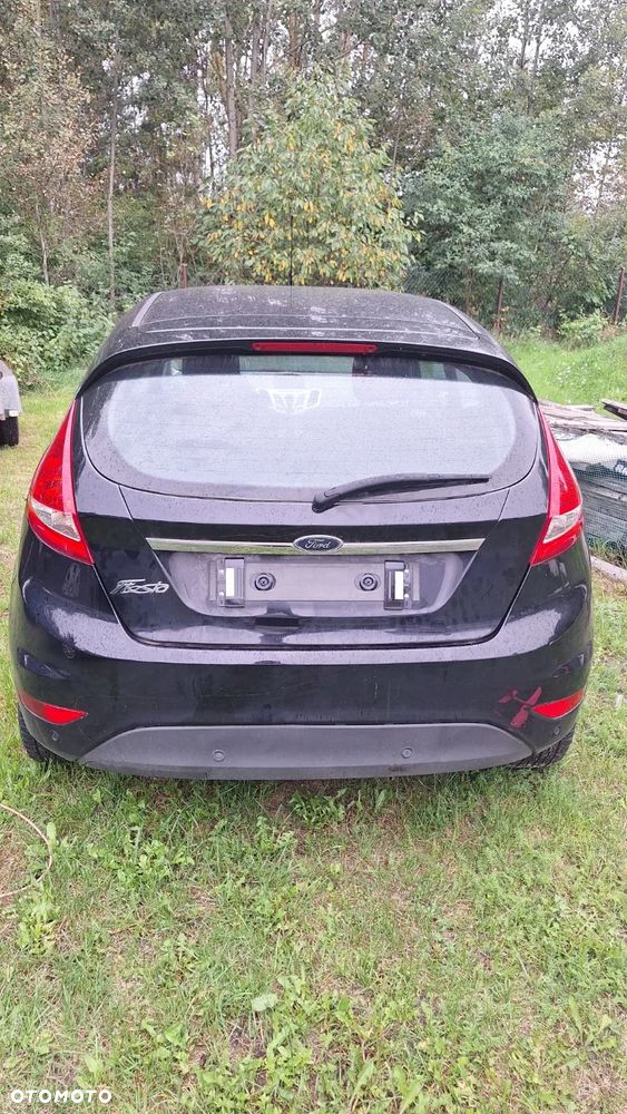Ford Fiesta - 2