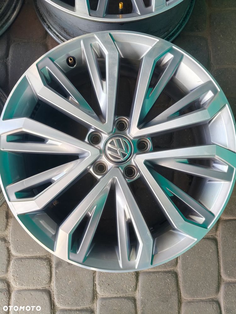 ALUFELGI ORYG. VW - 7Jx18 ET45 5x112 T-Roc Passat Golf - 6