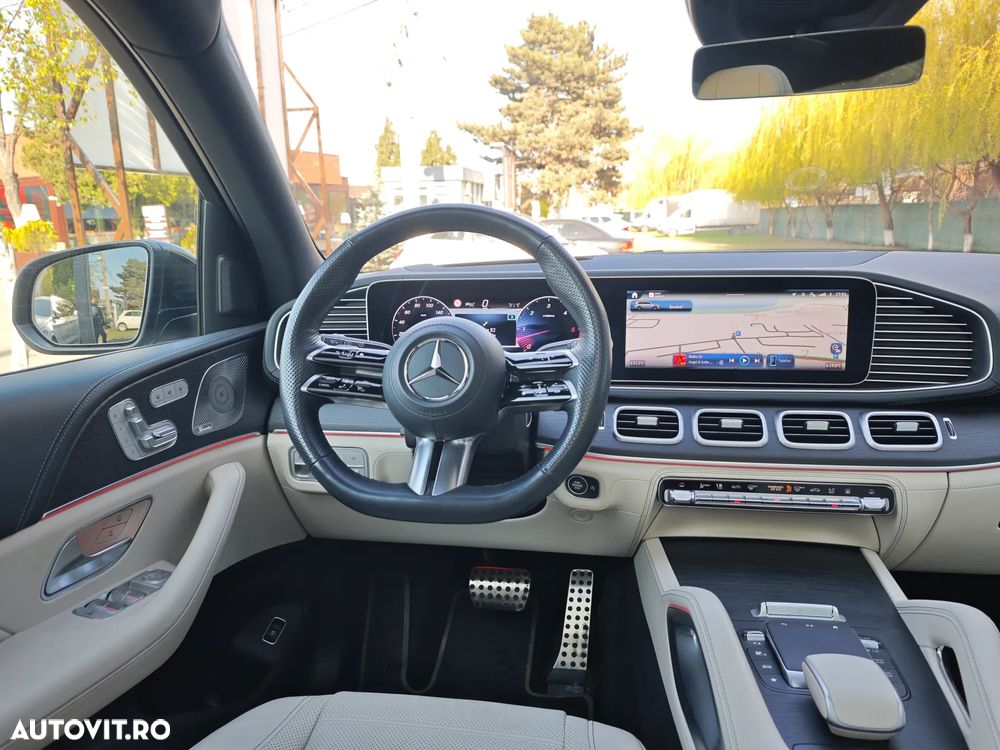 Mercedes-Benz GLS - 11